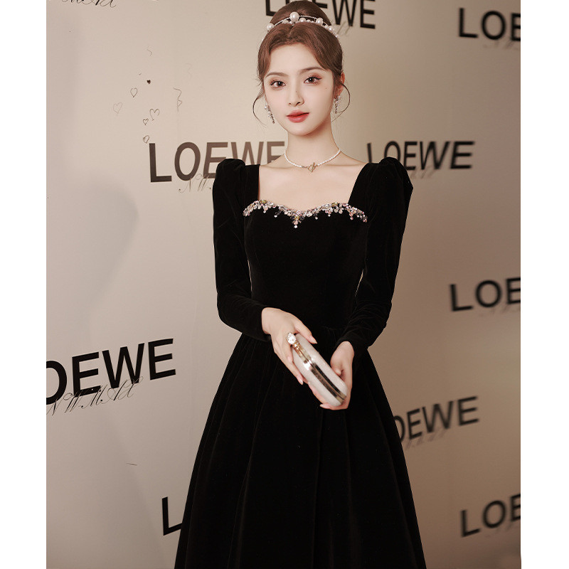 Elegant Black Velvet Party Dress