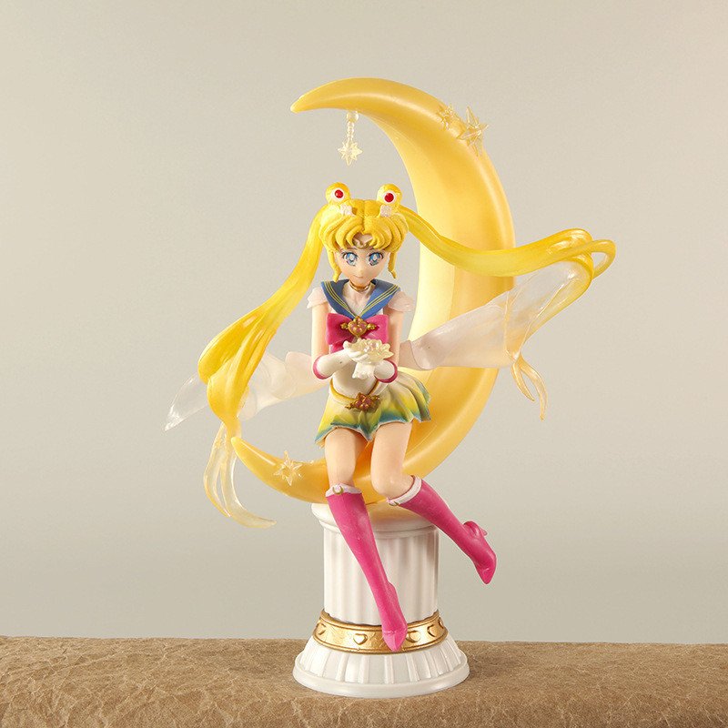 Anime Sailor Moon Tsukino Usagi Princess Serenity Action Figure 15cm