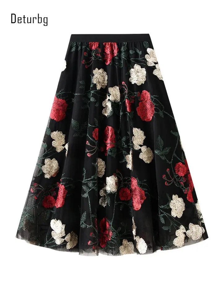 Floral Embroidery Elastic Skirt