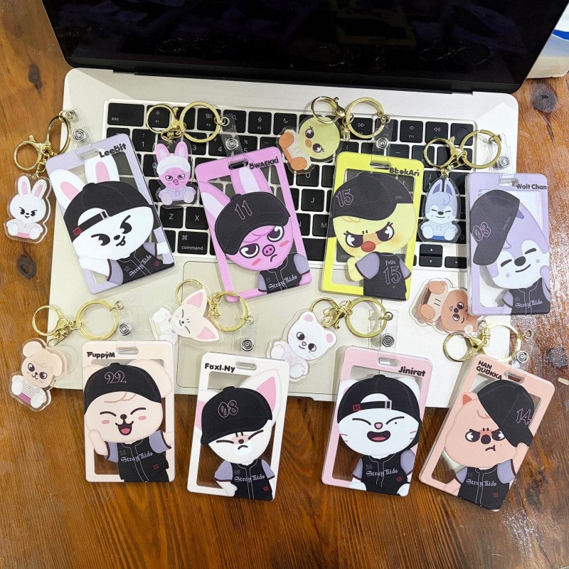 Straykids Skzoo Acrylic ID Card Holder